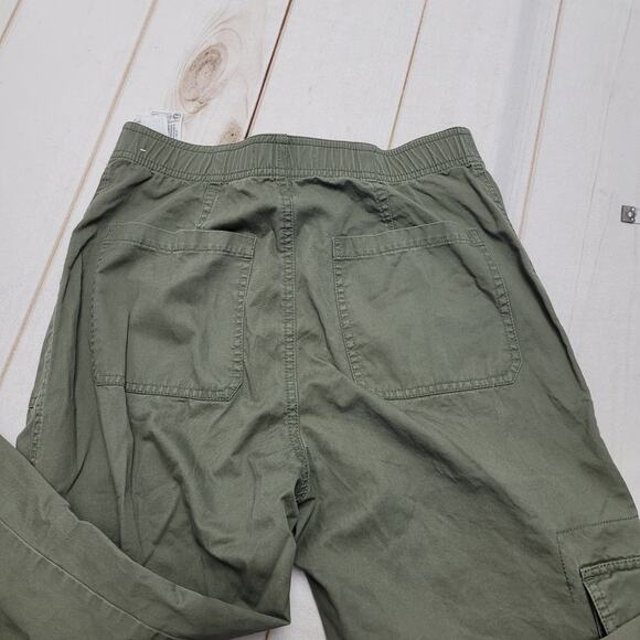 Abercrombie and Fitch high rise green cargo straight leg military pants utility - Picture 9 of 9